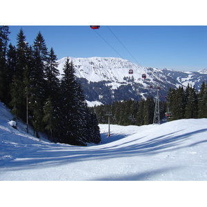 รูปถ่าย ออสเตรีย(Austria) คิทซ์บูเฮล(Kitzbuhel) สกี(Ski) 2005-03 139