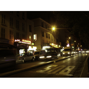 รูปถ่าย ฝรั่งเศส(France) ปารีส(Paris) ปิกาลยามค่ำคืน(Pigalle by night) 2007-07 35