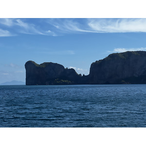 รูปถ่าย ไทย(Thailand) เรือเฟอร์รีจากภูเก็ตไปเกาะพีพี(Phuket to Ko Phi Phi Ferry) 2021-12 107