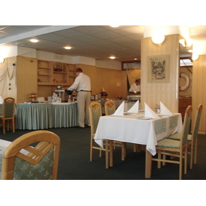 รูปถ่าย รัสเซีย(Russia) นิชนีย์นอฟโกร็อด(Nizhniy Novgorod) โรงแรมวอลนา(Volna Hotel) 2006-07 18