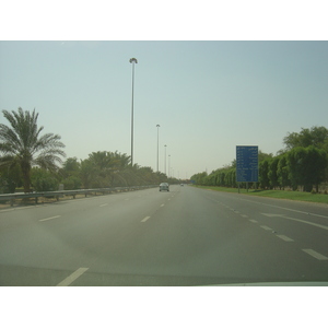 รูปถ่าย สหรัฐอาหรับเอมิเรตส์(United Arab Emirates) จากอัลเลอินไปถนนอาบูดาบี(Al Ain to Abu Dhabi Road) 2005-09 1