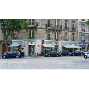 รูปถ่าย ฝรั่งเศส(France) ปารีส(Paris) บูเลอวาร์ด  มาเลแอร์บ(Boulevard Malesherbes) 2007-05 34