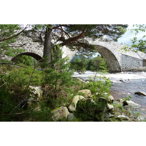 รูปถ่าย อังกฤษ(United Kingdom) สกอตแลนด์(Scotland) อุทยานแห่งชาติแคร์นกอร์มส์(Cairngorms National Park) สะพานอินเวอร์คอลด์(Invercauld Bridge) 2011-07 10