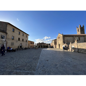 รูปถ่าย อิตาลี(Italy) มงเตอร์ริกกิโอนี(Monteriggioni) 2021-09 22