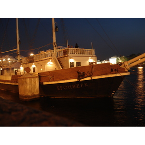 รูปถ่าย รัสเซีย(Russia) เซนต์ปีเตอร์สเบิร์ก(St Petersburg) เนวา(Neva) 2006-07 21