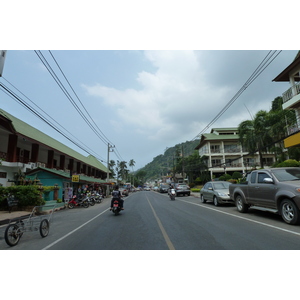 รูปถ่าย ไทย(Thailand) เกาะช้าง(Ko Chang) ถนนบนเกาะ(Island road) 2011-02 19