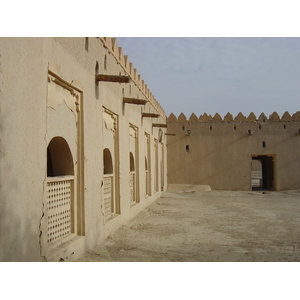 รูปถ่าย สหรัฐอาหรับเอมิเรตส์(United Arab Emirates) อาเลอิน(Al Ain) ป้อมจาลี(Jahli Fort) 2005-03 19