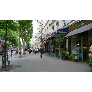รูปถ่าย ฝรั่งเศส(France) ปารีส(Paris) คุ้มที่ 8(8th Arrondissement) ถนนทรงเช(Rue Tronchet) 2007-05 14