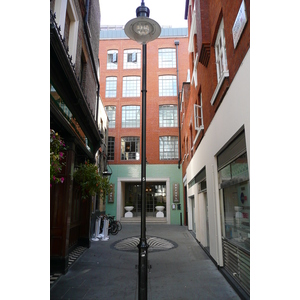 รูปถ่าย อังกฤษ(United Kingdom) ลอนดอน(London) ถนนวอร์ดอร์(Wardour Street) 2007-09 9