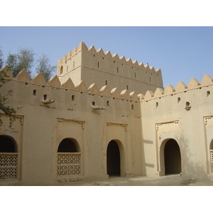 รูปถ่าย สหรัฐอาหรับเอมิเรตส์(United Arab Emirates) อาเลอิน(Al Ain) ป้อมจาลี(Jahli Fort) 2005-03 25