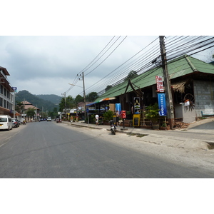 รูปถ่าย ไทย(Thailand) เกาะช้าง(Ko Chang) ถนนบนเกาะ(Island road) 2011-02 13