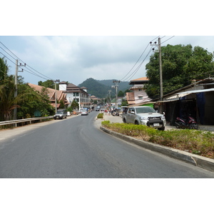 รูปถ่าย ไทย(Thailand) เกาะช้าง(Ko Chang) ถนนบนเกาะ(Island road) 2011-02 12
