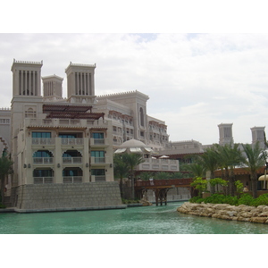 รูปถ่าย สหรัฐอาหรับเอมิเรตส์(United Arab Emirates) ดูไบ(Dubai) มะดีนัตจุมัยเราะห์(Medina Jumeirah) 2005-03 15