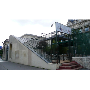 รูปถ่าย ฝรั่งเศส(France) ปารีส(Paris) คุ้มที่ 17 (17th Arrondissement) ถนนแปแรร์(Boulevard Pereire) 2007-05 13