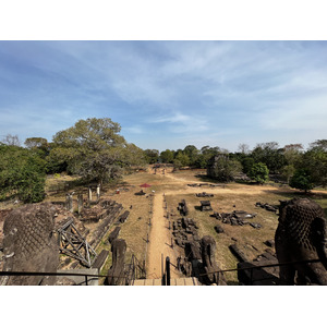 รูปถ่าย กัมพูชา(Cambodia) เสียมราฐ(Siem Reap) ปราสาทพนมบาเค็ง(Phnom Bakheng) 2023-01 12