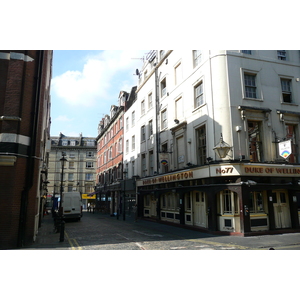 รูปถ่าย อังกฤษ(United Kingdom) ลอนดอน(London) ถนนวอร์ดอร์(Wardour Street) 2007-09 46