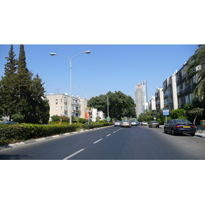 รูปถ่าย อิสราเอล(Israel) เทลอาวีฟ(Tel Aviv) ถนนจาบอตินสกี(Jabotinsky Street) 2007-06 13
