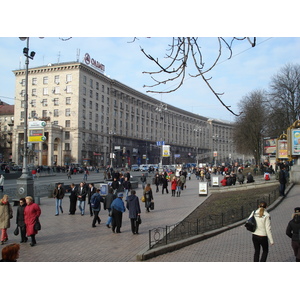 รูปถ่าย ยูเครน(Ukraine) เคียฟ(Kiev) ถนนเครชชาตือค(Kreschatyk Street) 2007-03 35