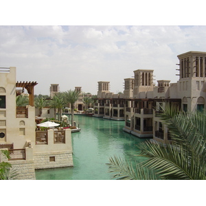 รูปถ่าย สหรัฐอาหรับเอมิเรตส์(United Arab Emirates) ดูไบ(Dubai) มะดีนัตจุมัยเราะห์(Medina Jumeirah) 2005-03 0