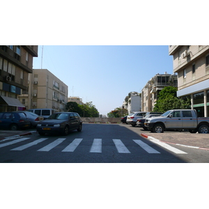 รูปถ่าย อิสราเอล(Israel) เทลอาวีฟ(Tel Aviv) จัตุรัสกิการ์ฮาเมดีนา(Kikar Hamedina) 2007-06 21
