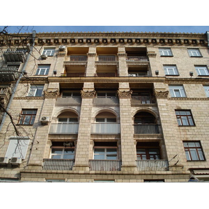 รูปถ่าย ยูเครน(Ukraine) เคียฟ(Kiev) ถนนเครชชาตือค(Kreschatyk Street) 2007-03 75