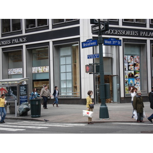 รูปถ่าย สหรัฐอเมริกา(United States) นิวยอร์ก(New York) บรอดเวย์(Up Broadway) 2006-03 26