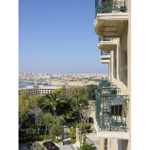 รูปถ่าย มอลตา(Malta) โรงแรมเลอเมอริเดียน ฟีนิเชีย(Le Meridien Phoenicia Hotel) 2003-03 16