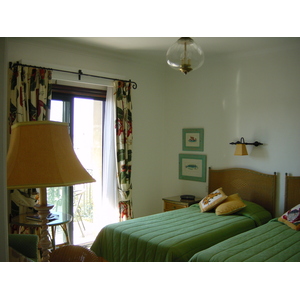 รูปถ่าย มอลตา(Malta) โรงแรมเลอเมอริเดียน ฟีนิเชีย(Le Meridien Phoenicia Hotel) 2003-03 7