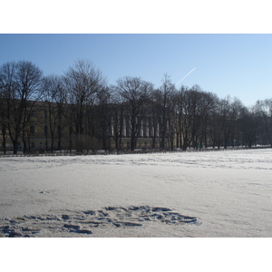 รูปถ่าย รัสเซีย(Russia) เซนต์ปีเตอร์สเบิร์ก(St Petersburg) สวนอเล็กซานเดอร์(Alexandrovsky Garden) 2006-03 11