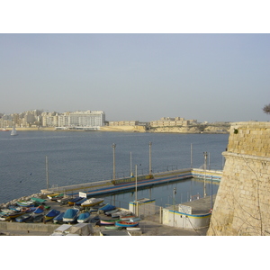 รูปถ่าย มอลตา(Malta) วัลเลตตา(Valletta) 2001-03 15