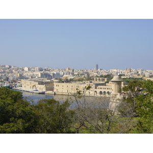 รูปถ่าย มอลตา(Malta) โรงแรมเลอเมอริเดียน ฟีนิเชีย(Le Meridien Phoenicia Hotel) 2003-03 6