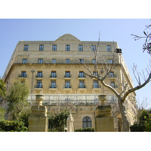 รูปถ่าย มอลตา(Malta) โรงแรมเลอเมอริเดียน ฟีนิเชีย(Le Meridien Phoenicia Hotel) 2003-03 12