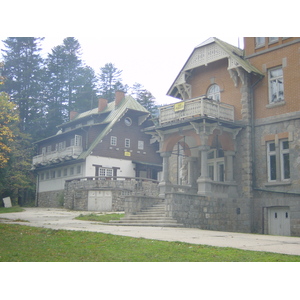 รูปถ่าย โรมาเนีย(Romania) สินายา(Sinaia) 2003-10 71