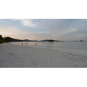 รูปถ่าย เซเชลส์(Seychelles) เกาะปราลิน(Praslin) 2011-10 173