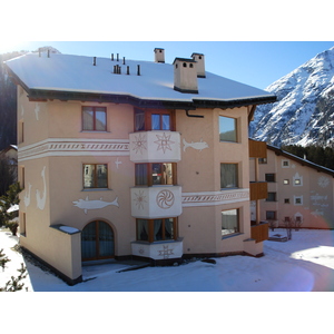 รูปถ่าย สวิสเซอร์แลนด์(Switzerland) ปองเทรซีน่า(Pontresina) 2007-01 135