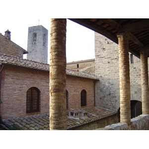 รูปถ่าย อิตาลี(Italy) ซานจีมิญญาโน(San Gimignano) 2004-03 10