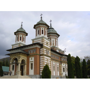 รูปถ่าย โรมาเนีย(Romania) สินายา(Sinaia) 2003-10 21