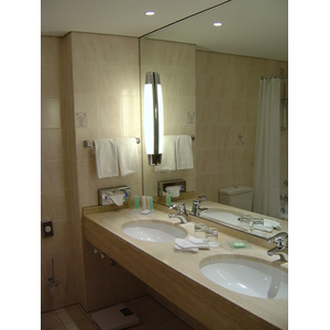 รูปถ่าย เยอรมนี(Germany) มิวนิค(Munich) โรงแรมฮิลตันซิตี้(Hilton city Hotel) 2005-02 9