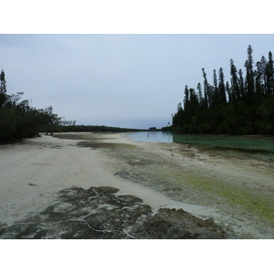 รูปถ่าย นิวแคลิโดเนีย(New Caledonia) เกาะต้นสน(Ile des pins) อ่าวโอโร(Oro Bay) 2010-05 25