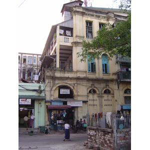 รูปถ่าย พม่า(Myanmar) ย่างกุ้ง(Yangon) เกสต์เฮาส์มหาบันดูลา(Mahabandoola Guest House) 2005-01 2