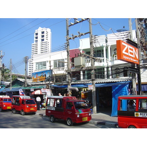 รูปถ่าย ไทย(Thailand) ภูเก็ต(Phuket) ป่าตอง(Patong) ถนนเลียบชายหาด(Beach Road) 2005-12 65