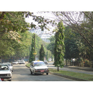 รูปถ่าย พม่า(Myanmar) ย่างกุ้ง(Yangon) 2005-01 147