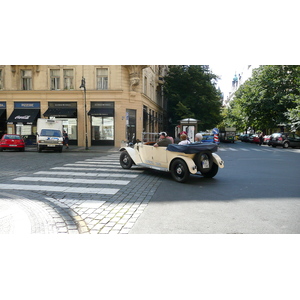 รูปถ่าย สาธารณรัฐเช็ก(Czech Republic) ปราก(Prague) ปารีซสกา(Parizska) 2007-07 2