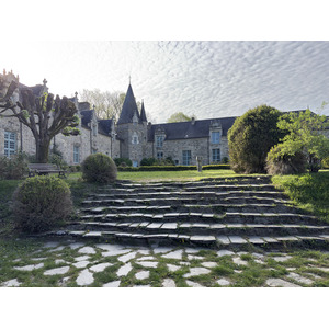 รูปถ่าย ฝรั่งเศส(France) รอชฟอร์-อ็อง-แตร์(Rochefort en terre) 2026-04 40