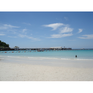 รูปถ่าย ไทย(Thailand) พัทยา(Pattaya) เกาะล้าน(Ko Larn) 2006-04 173