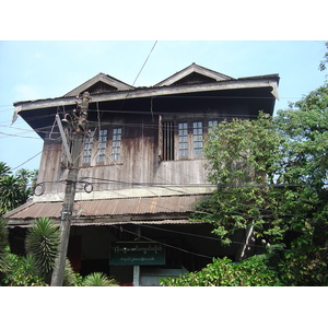 รูปถ่าย พม่า(Myanmar) ย่างกุ้ง(Yangon) 2005-01 177