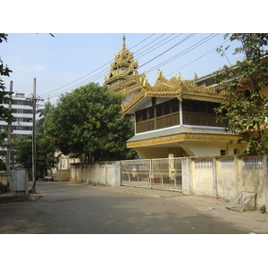 รูปถ่าย พม่า(Myanmar) ย่างกุ้ง(Yangon) 2005-01 169
