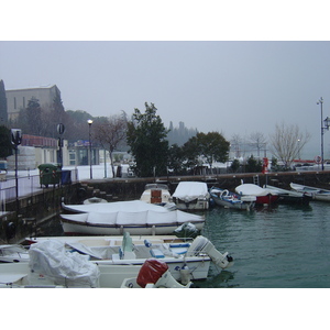 รูปถ่าย อิตาลี(Italy) เดเซนซาโนเดลการ์ดา(Desenzano del Garda) 2005-03 3