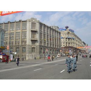 รูปถ่าย รัสเซีย(Russia) มอสโก(Moscow) ถนนตแวร์สกายา(Tverskaya Street) 2005-04 50