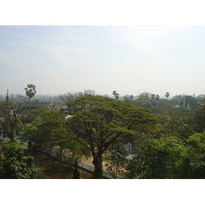 รูปถ่าย พม่า(Myanmar) ย่างกุ้ง(Yangon) พระมหาเจดีย์ชเวกากอง(Shwedagon Pagoda) 2005-01 46